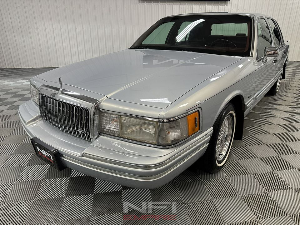 1994 Lincoln Town Car