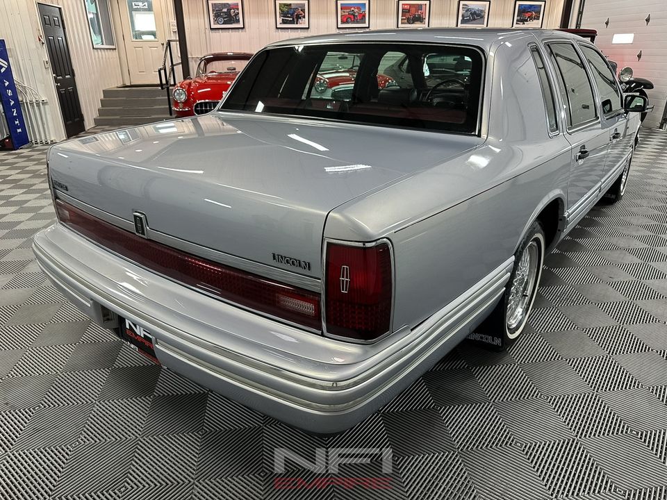 1994 Lincoln Town Car