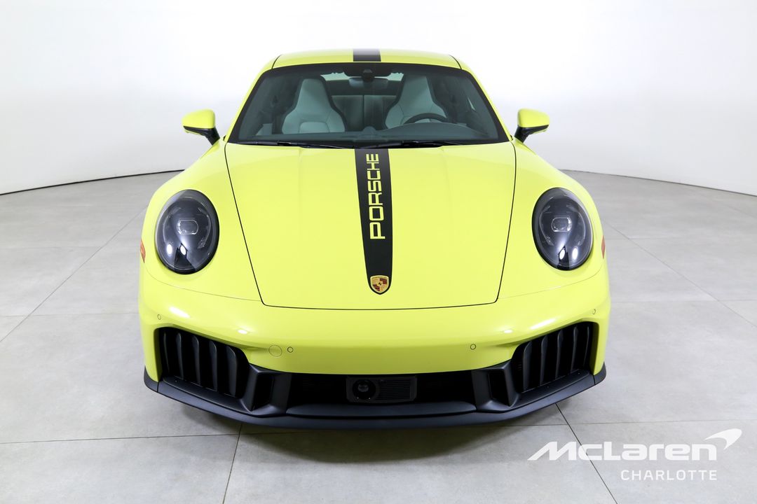 2026 Porsche 911