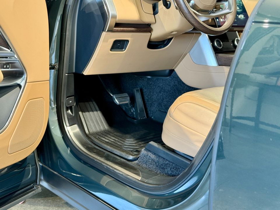 2023 Land Rover Range Rover