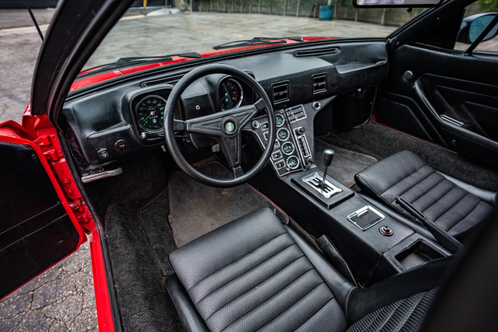 1971 DeTomaso Pantera