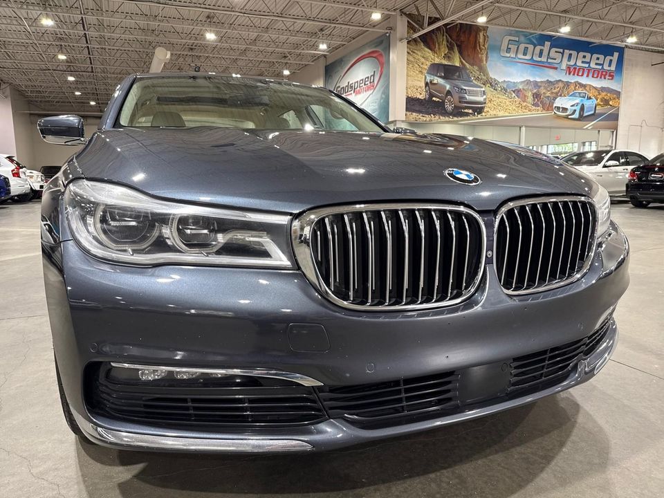 2017 BMW 750i