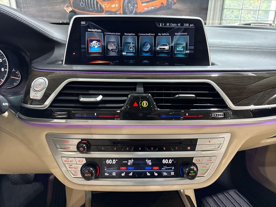 2017 BMW 750i