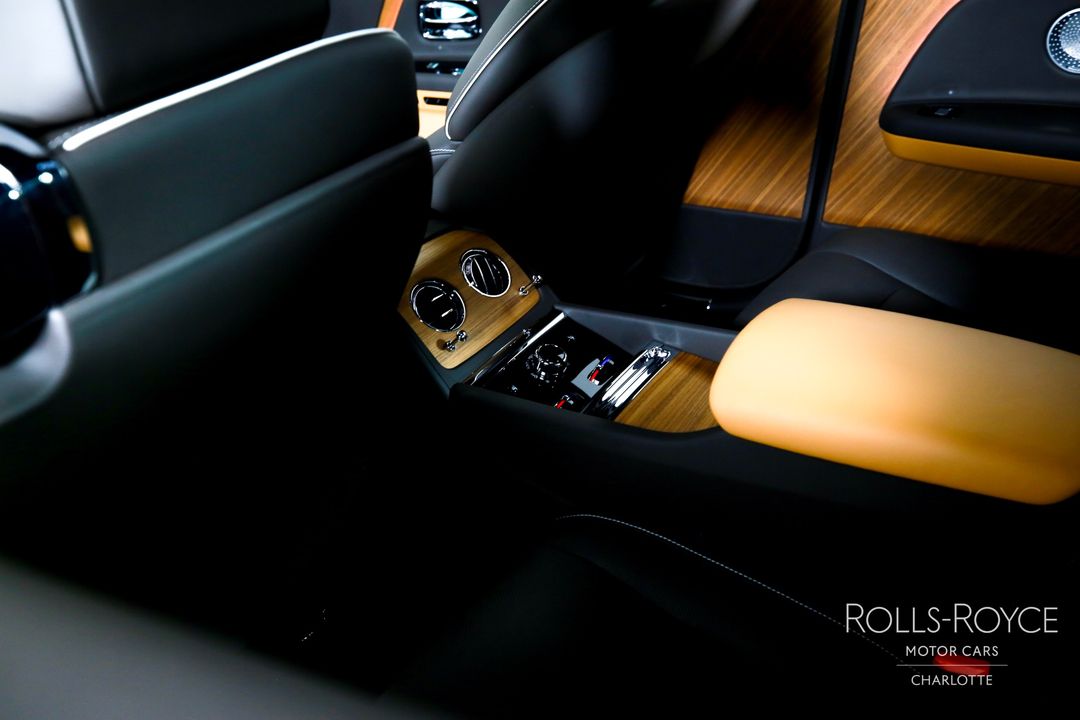 2025 Rolls-Royce Spectre