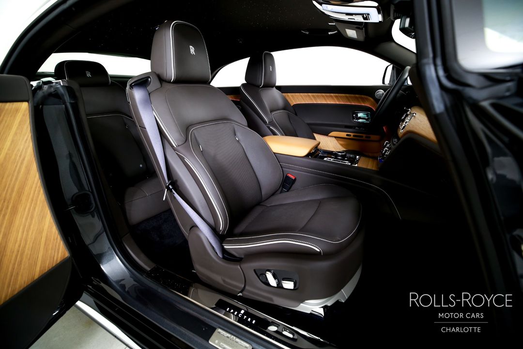 2025 Rolls-Royce Spectre