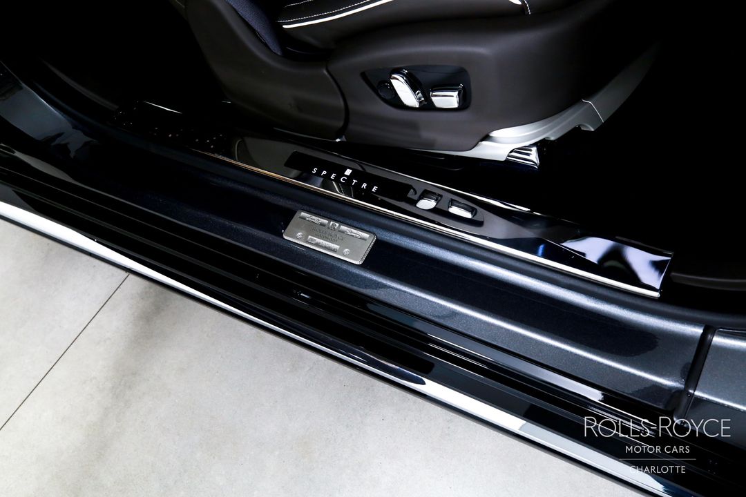 2025 Rolls-Royce Spectre