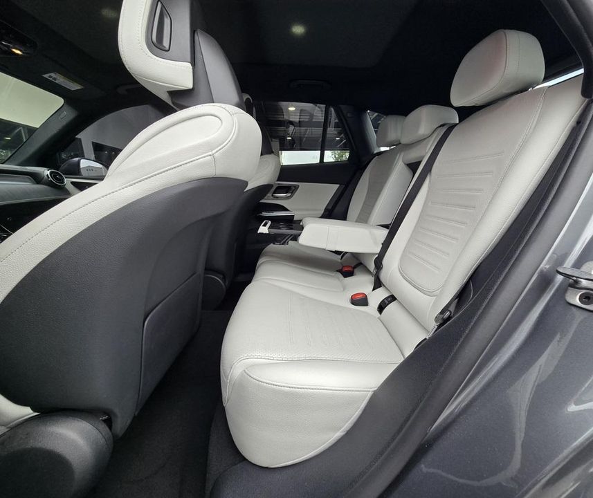 2023 Mercedes-Benz GLC