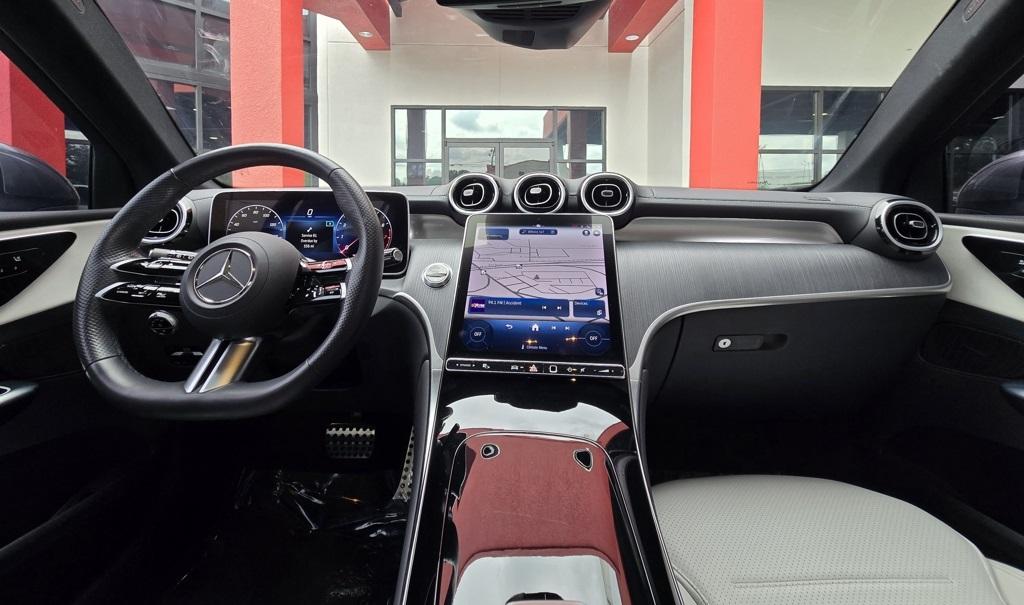 2023 Mercedes-Benz GLC