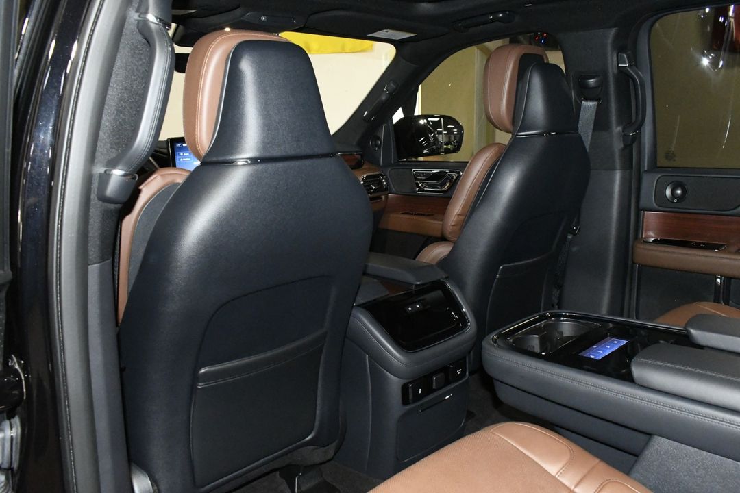 2023 Lincoln Navigator
