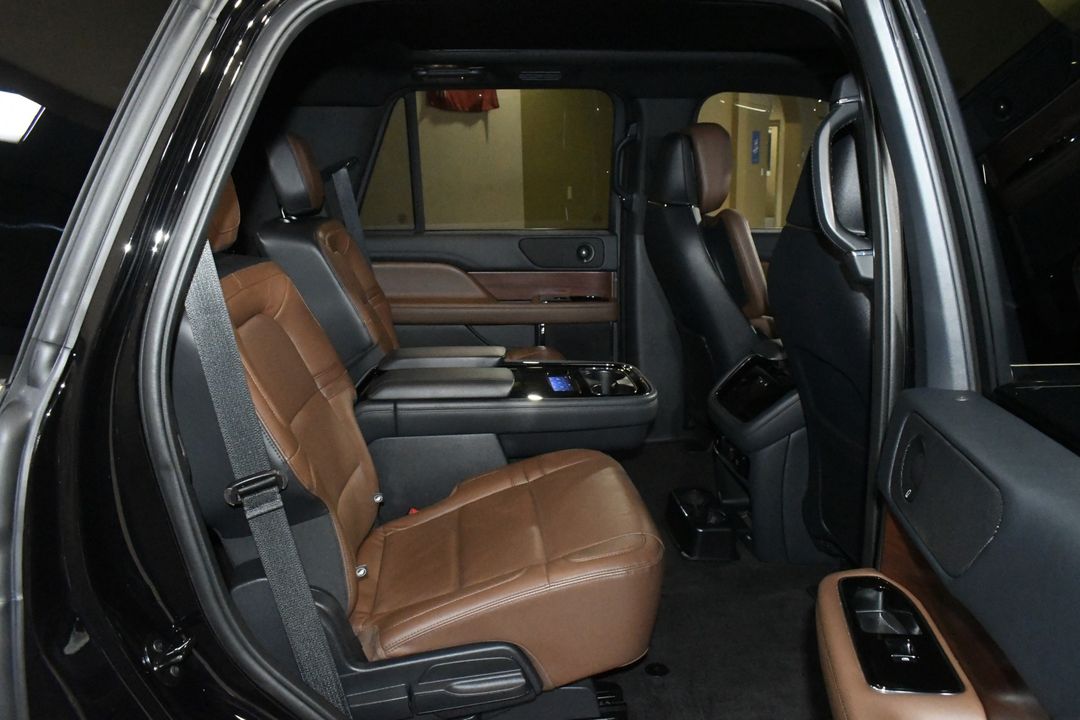 2023 Lincoln Navigator