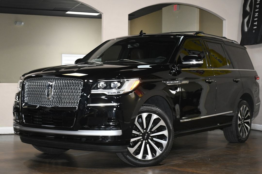 2023 Lincoln Navigator