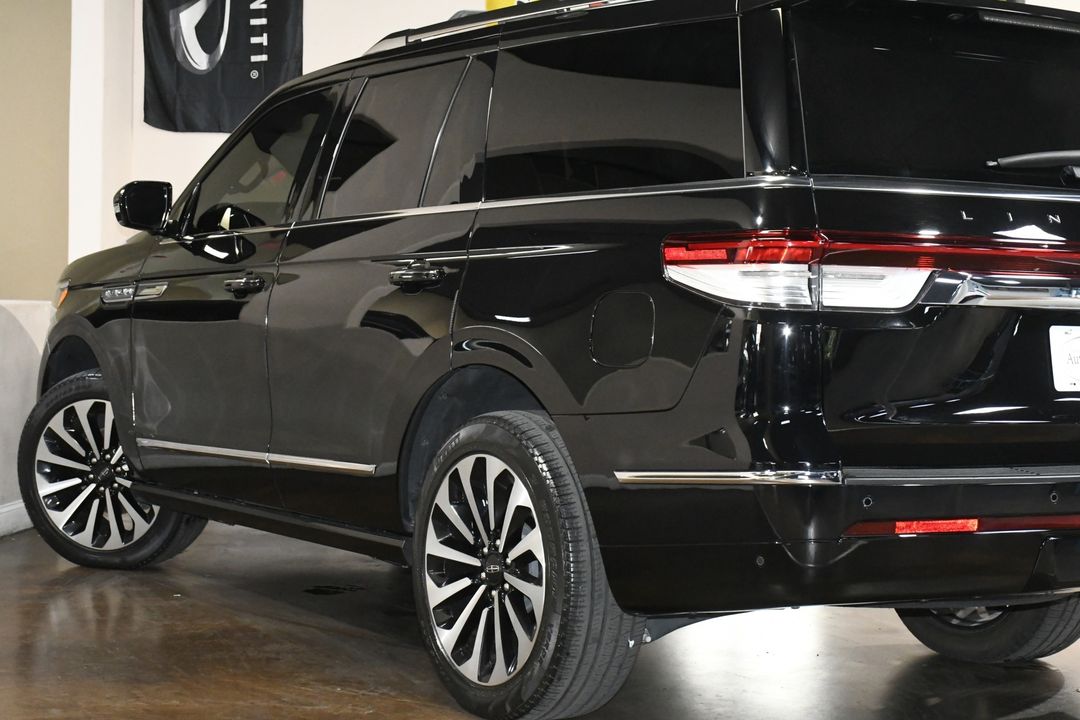 2023 Lincoln Navigator