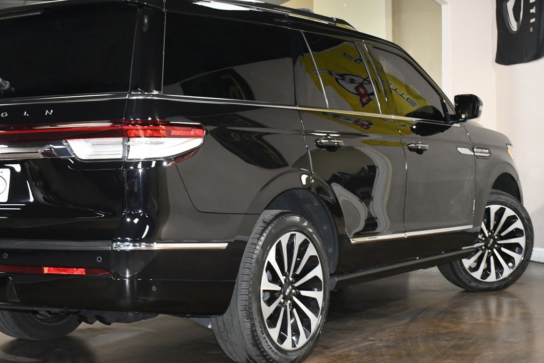 2023 Lincoln Navigator