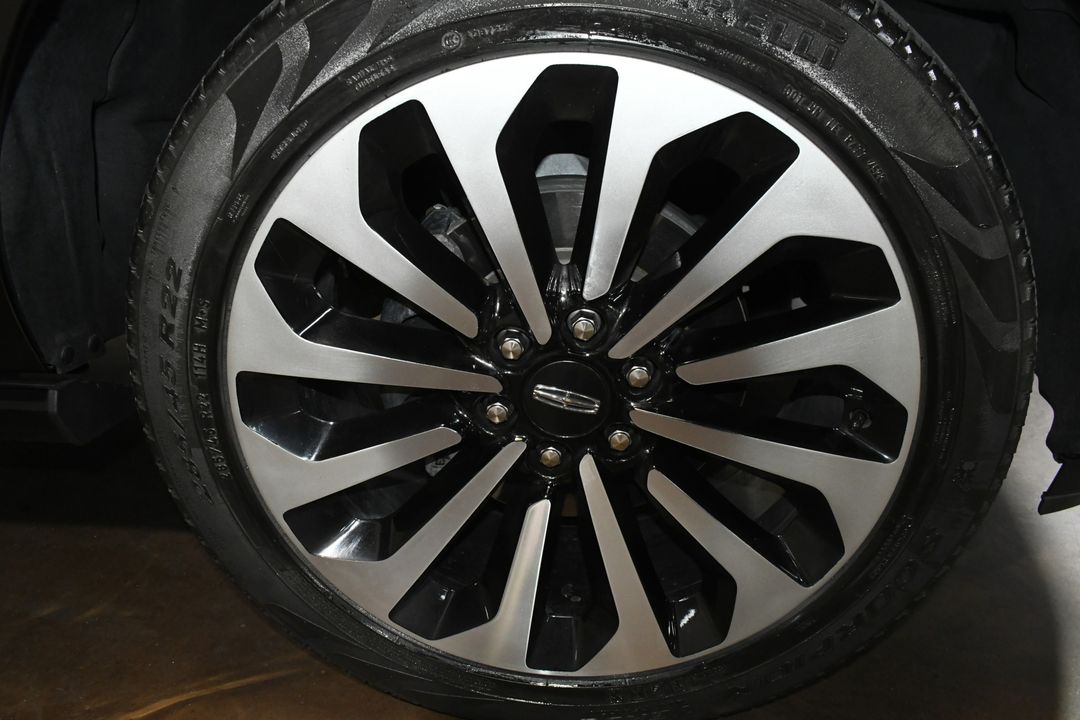 2023 Lincoln Navigator
