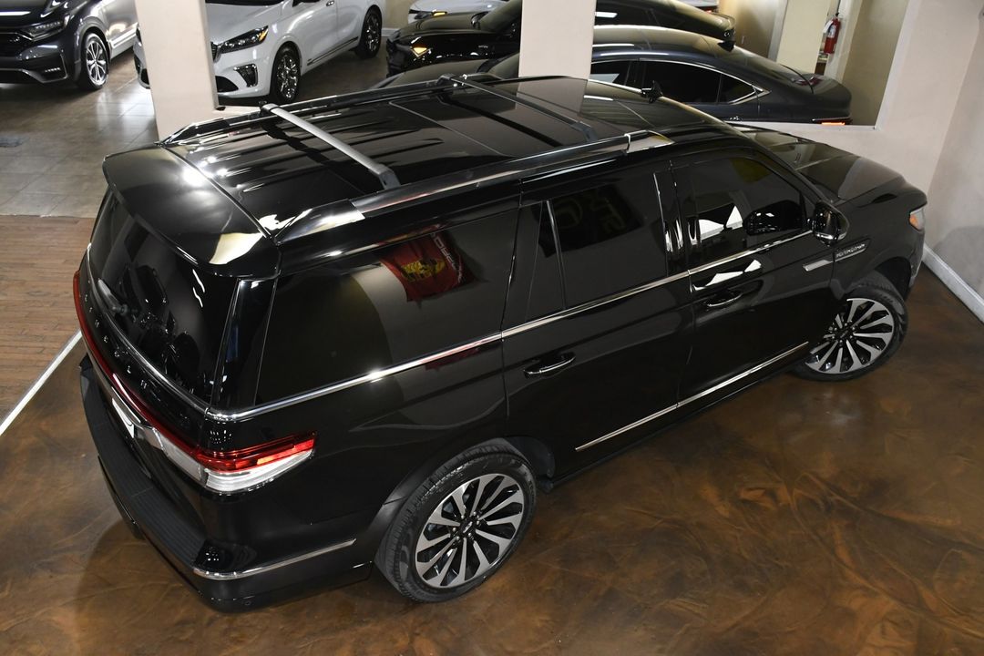 2023 Lincoln Navigator