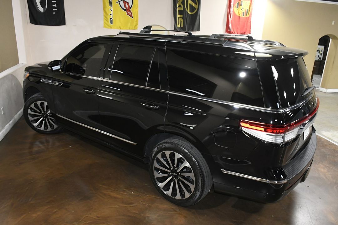 2023 Lincoln Navigator