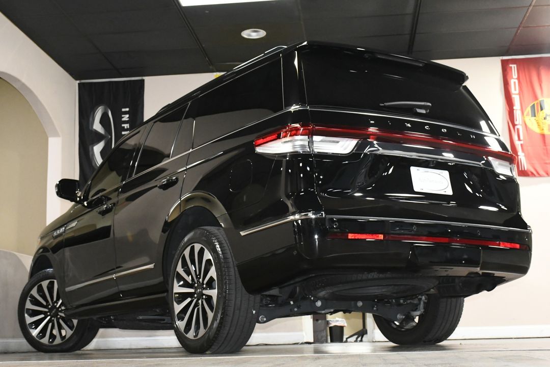 2023 Lincoln Navigator