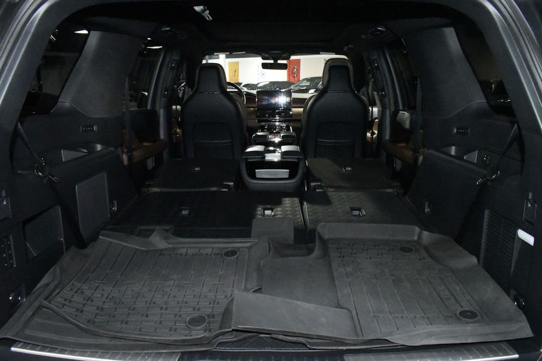 2023 Lincoln Navigator