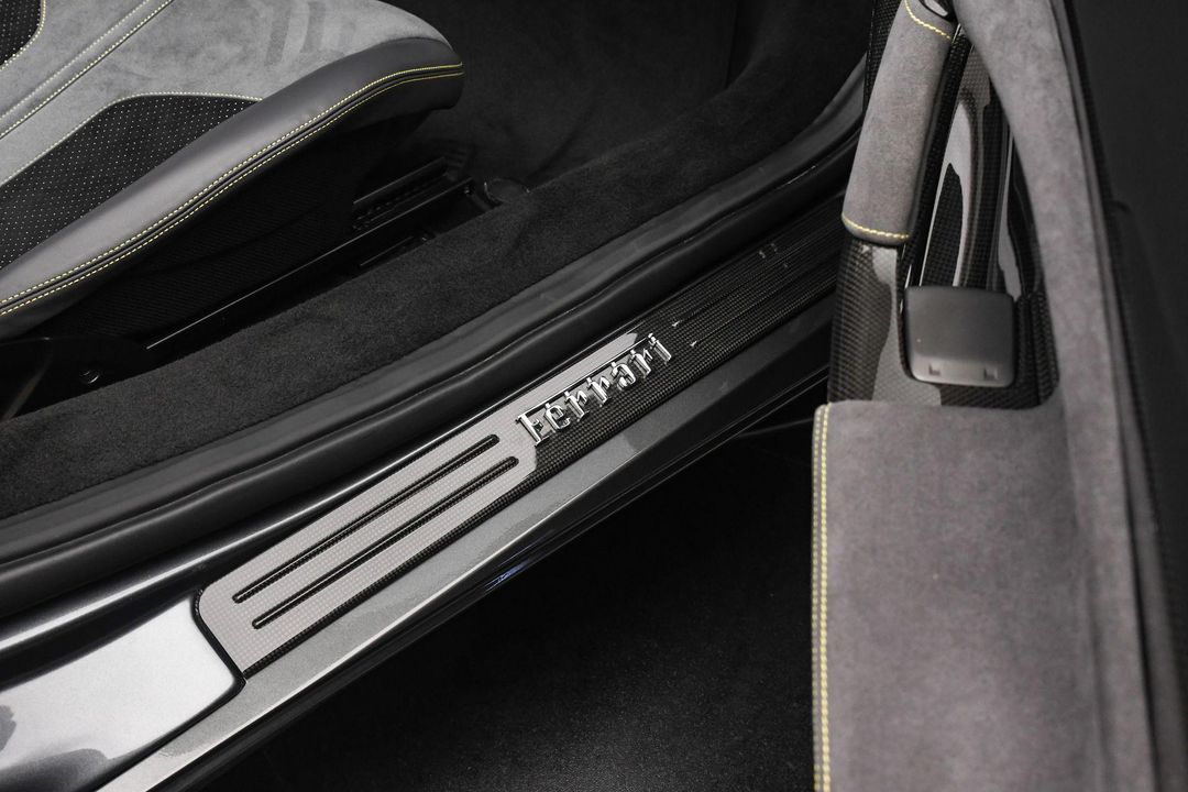 2022 Ferrari F8 Spider