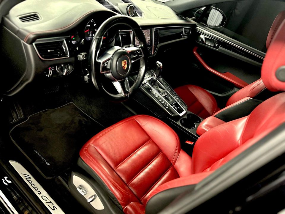 2018 Porsche Macan