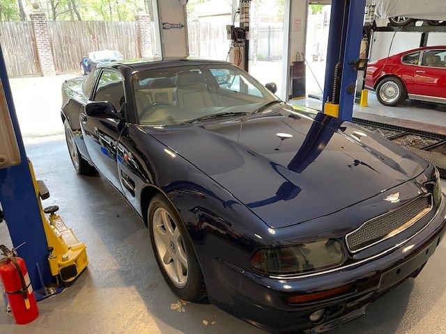 1998 Aston Martin V8 Coupe