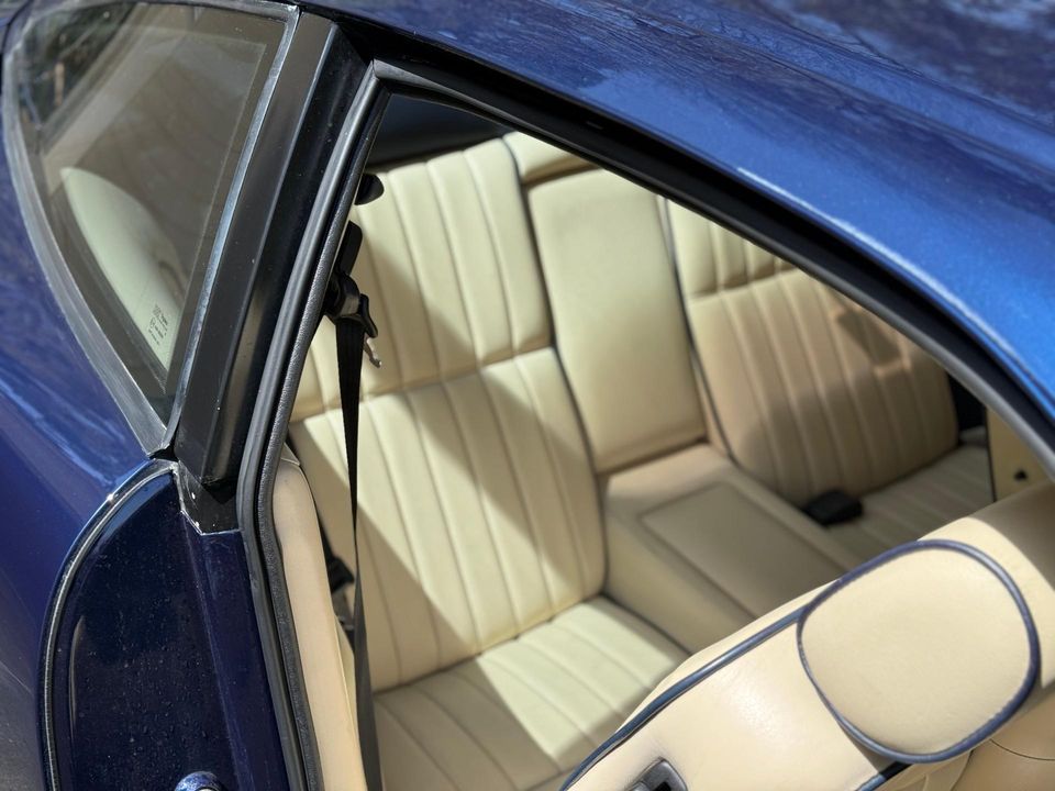 1998 Aston Martin V8 Coupe
