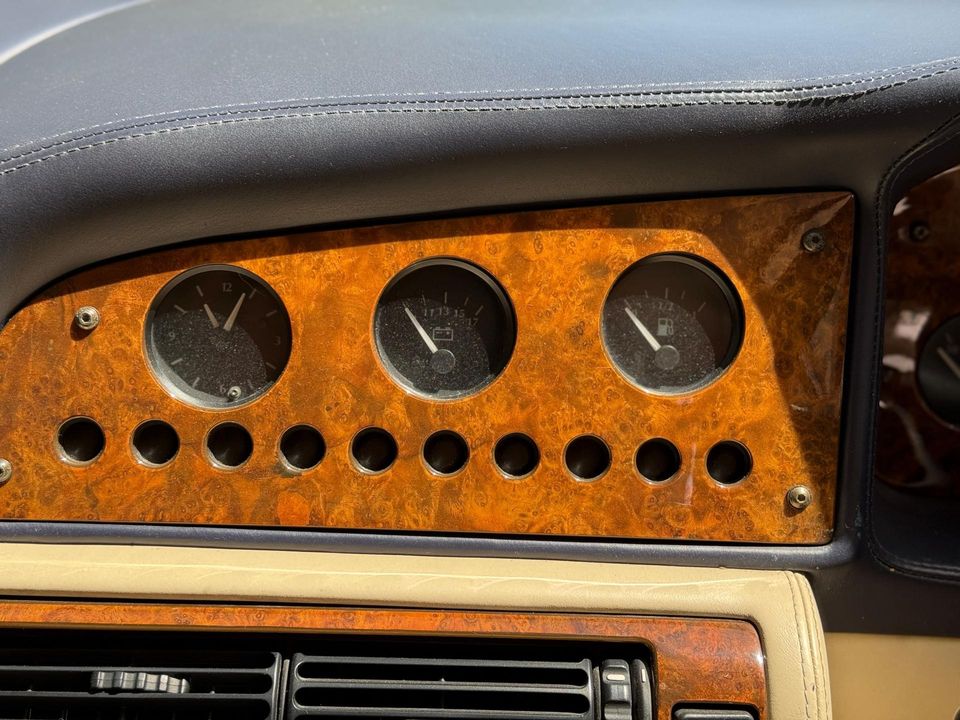 1998 Aston Martin V8 Coupe