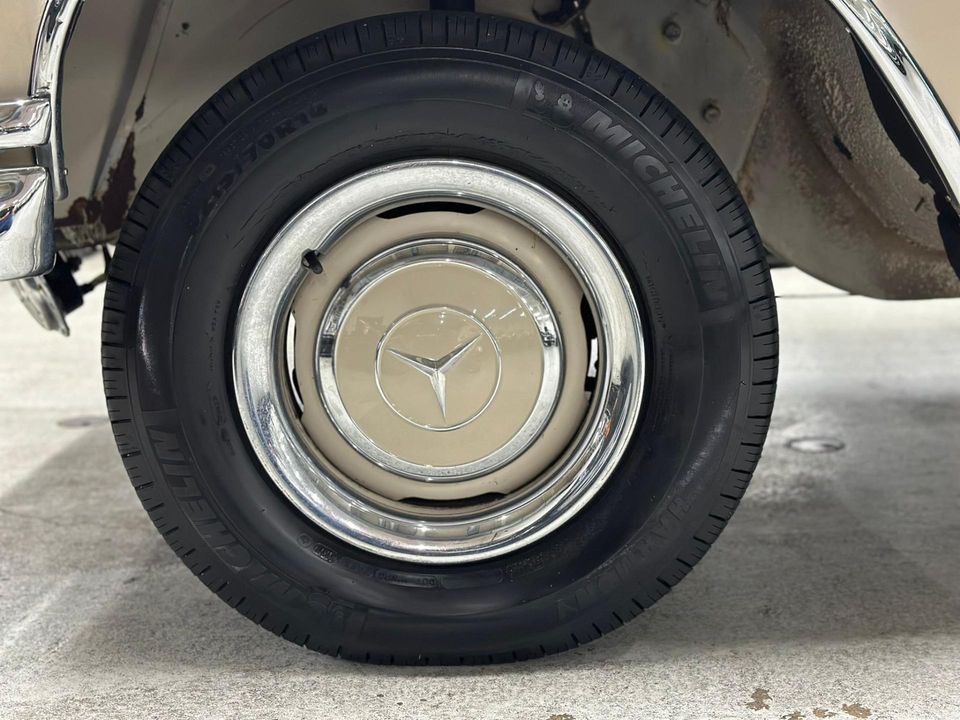 1967 Mercedes-Benz 300 SE