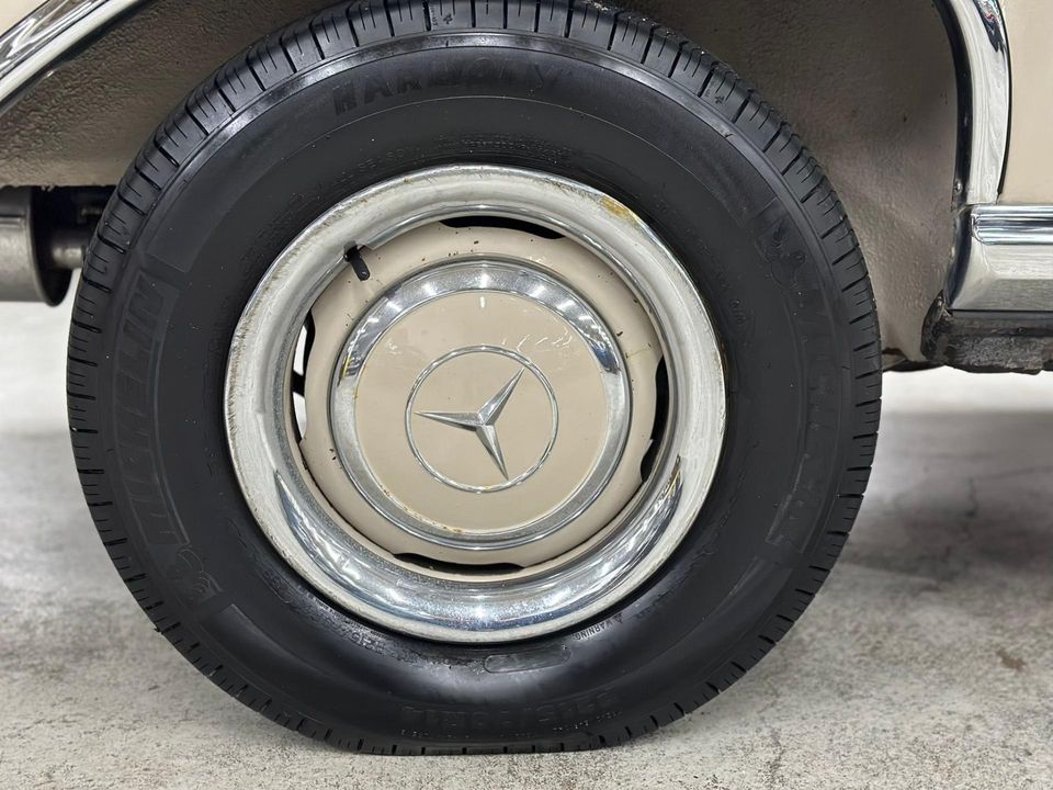 1967 Mercedes-Benz 300 SE