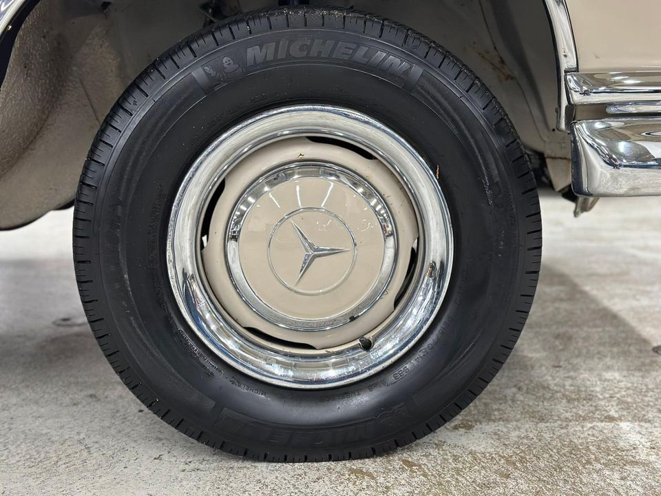 1967 Mercedes-Benz 300 SE
