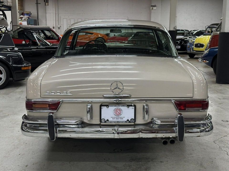 1967 Mercedes-Benz 300 SE