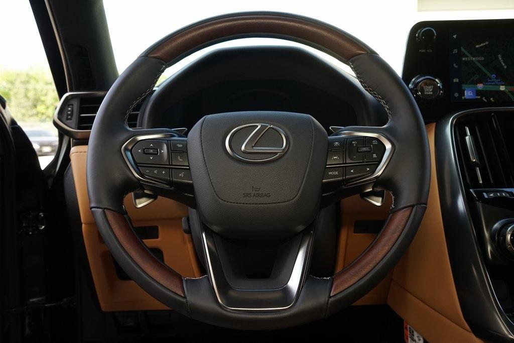2025 Lexus LX