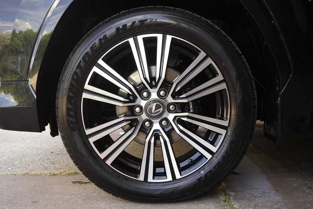 2025 Lexus LX