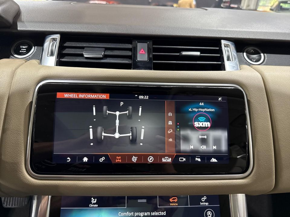 2020 Land Rover Range Rover Sport