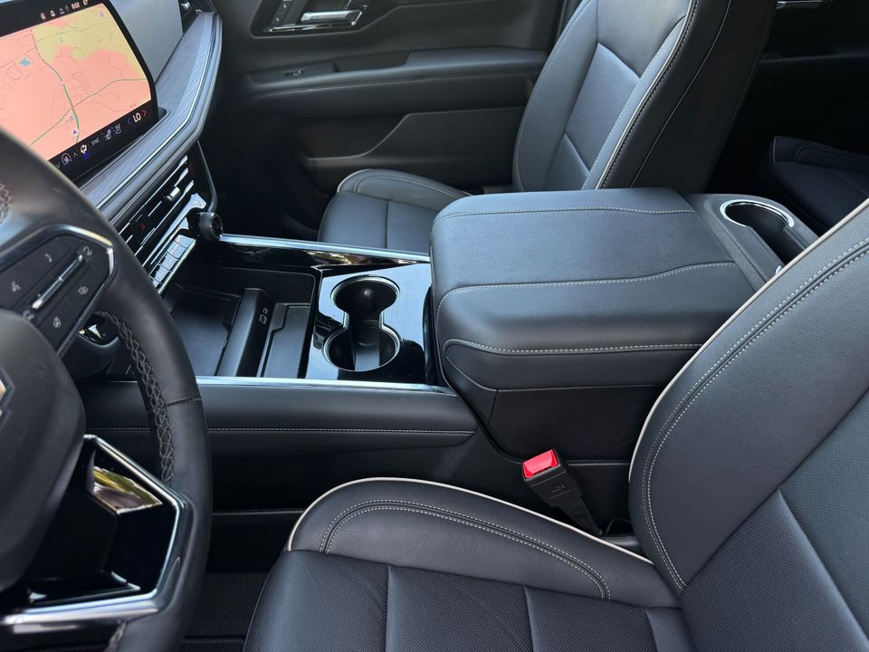 2025 Chevrolet Suburban