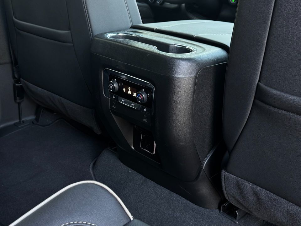 2025 Chevrolet Suburban