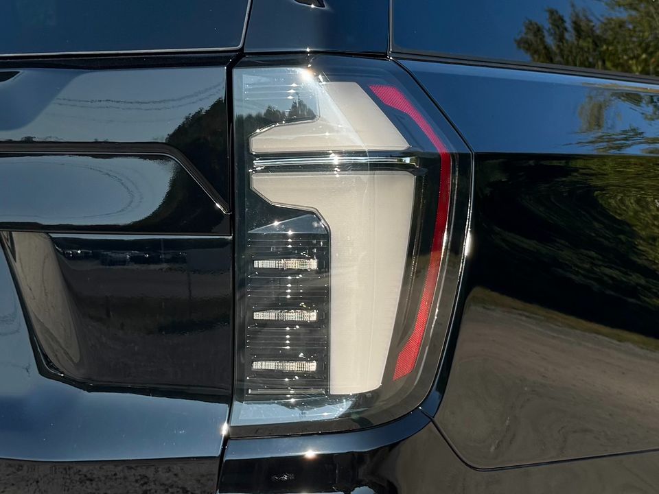 2025 Chevrolet Suburban