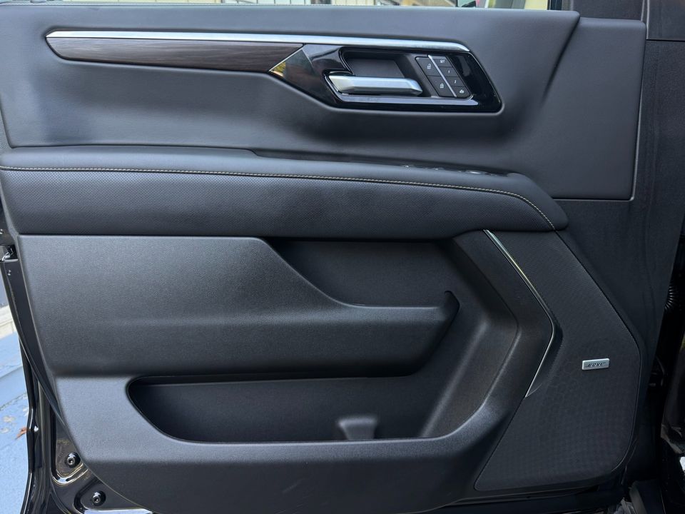 2025 Chevrolet Suburban