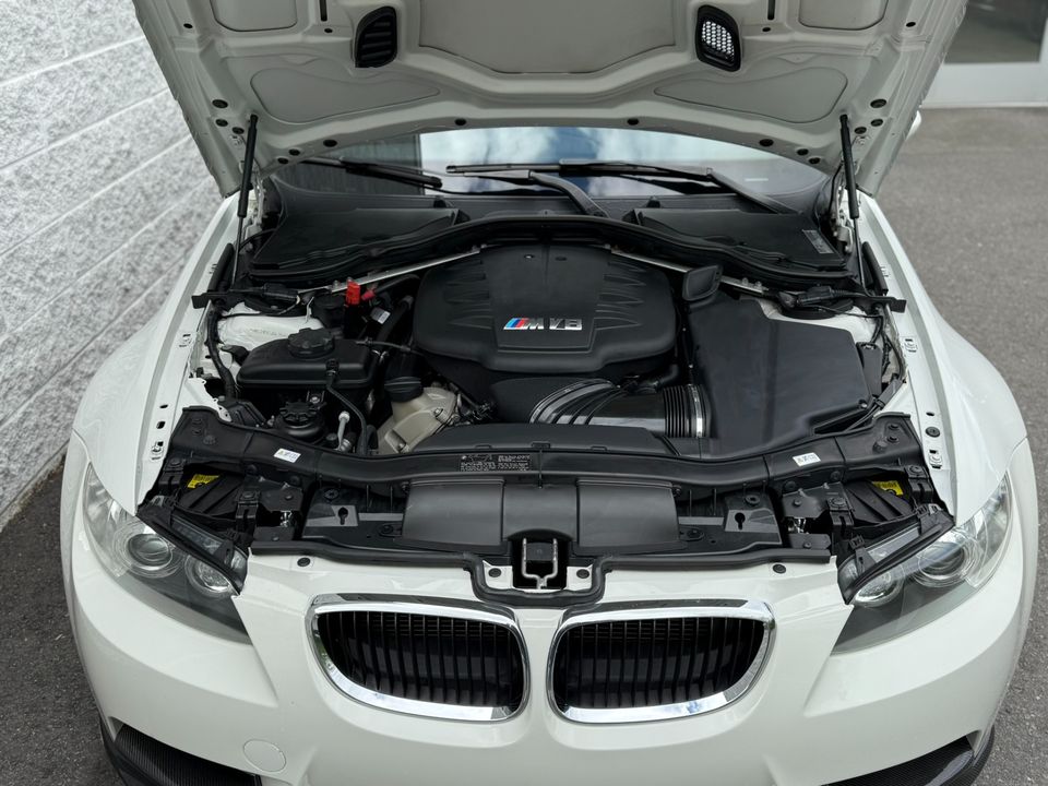 2011 BMW M3