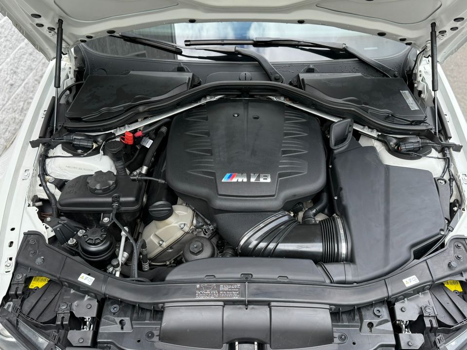 2011 BMW M3