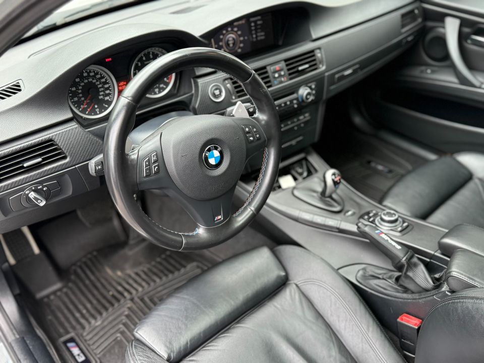 2011 BMW M3