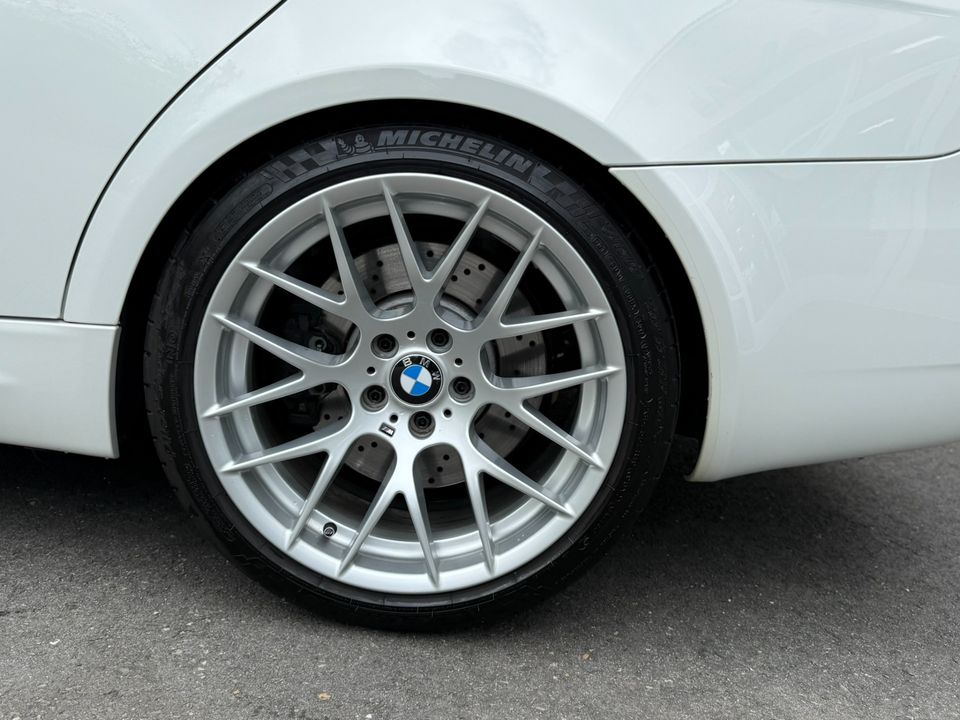 2011 BMW M3