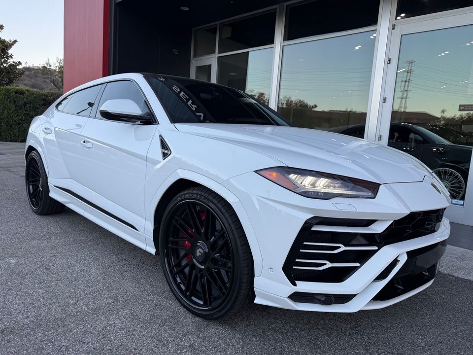 2022 Lamborghini Urus