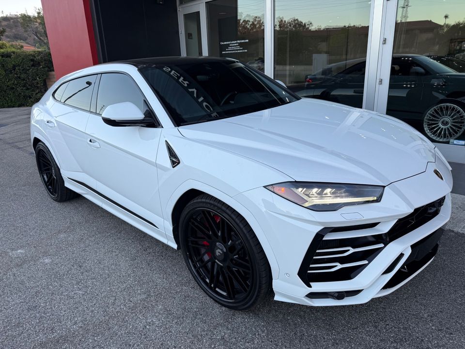 2022 Lamborghini Urus