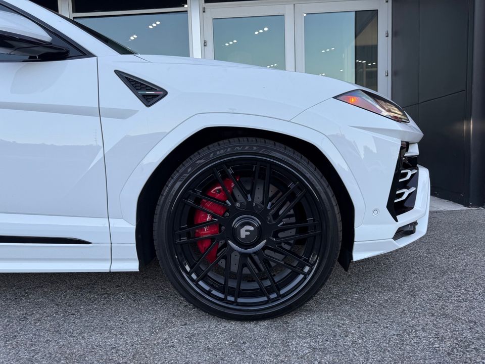 2022 Lamborghini Urus