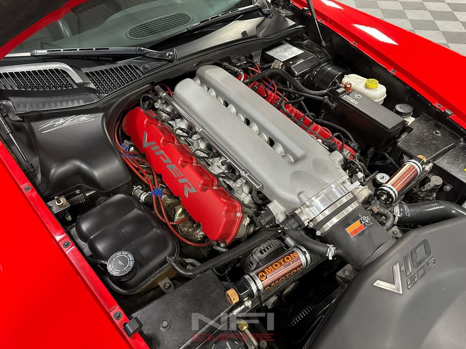 2004 Dodge Viper