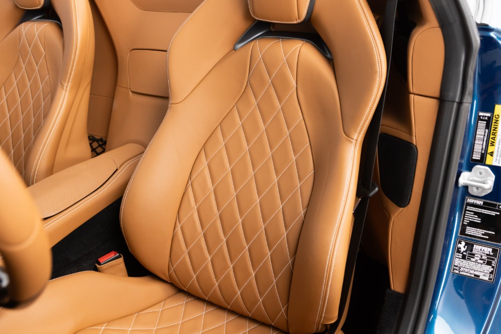 2021 Ferrari 812 GTS