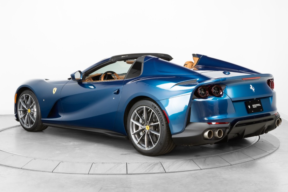 2021 Ferrari 812 GTS