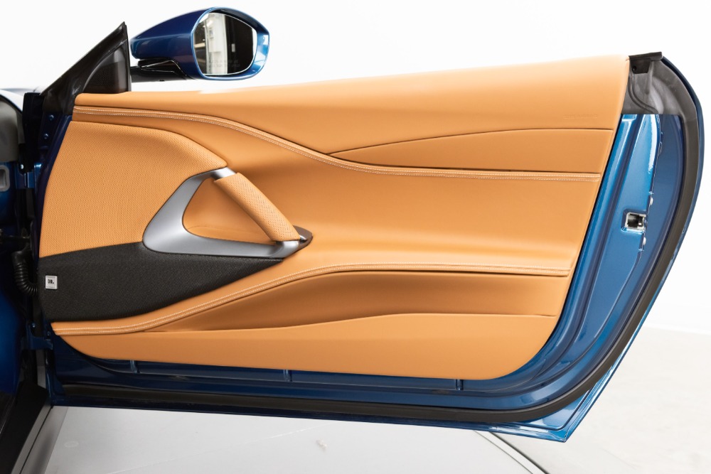 2021 Ferrari 812 GTS