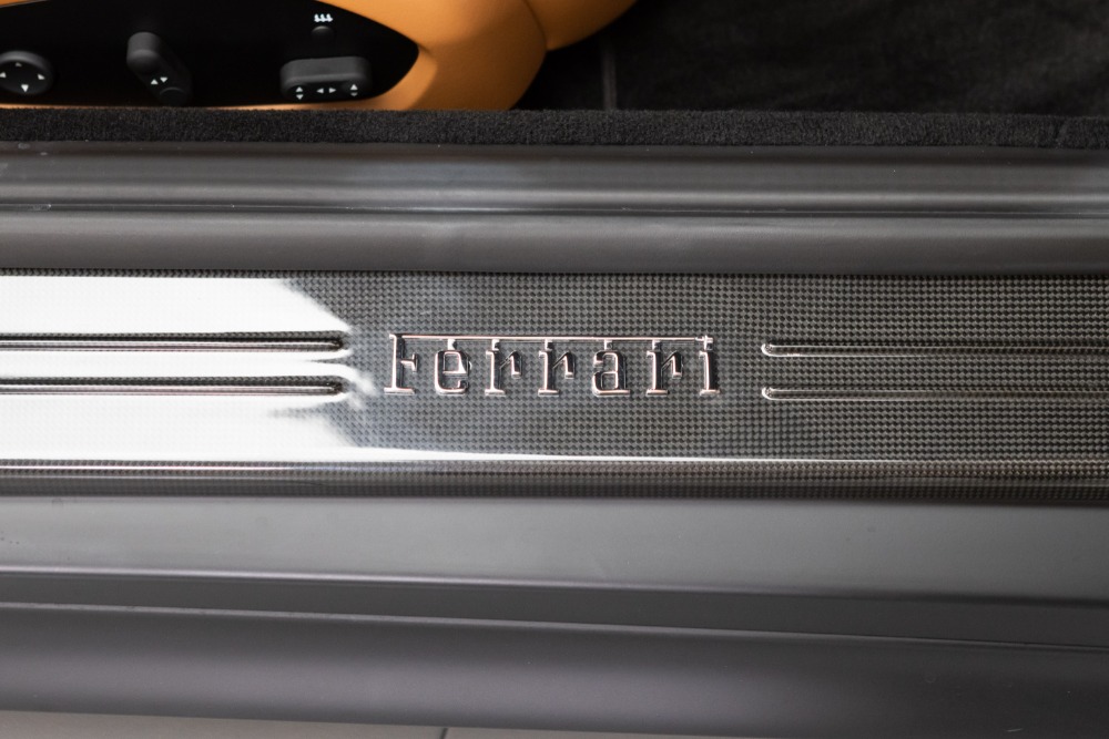 2021 Ferrari 812 GTS